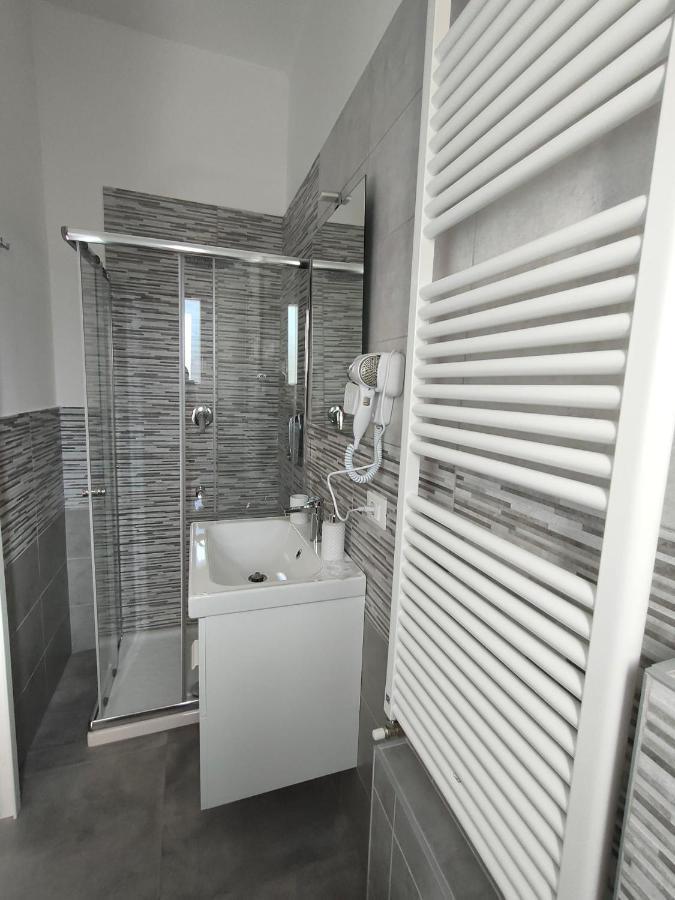 Maggiore Rooms Bologne Extérieur photo